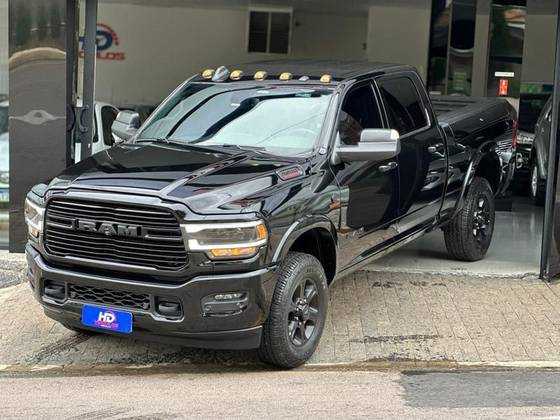 RAM 2500 6.7 I6 TURBO DIESEL NIGHT EDITION CD 4X4 AUTOMÁTICO RAM 2500 6.7 I6 TURBO DIESEL NIGHT EDITION CD 4X4 AUTOMÁTICO